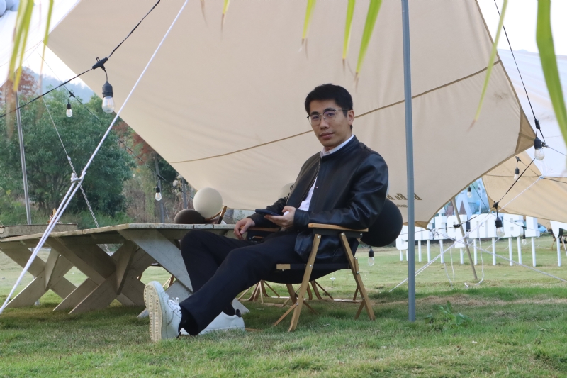 小俊的第一张照片--新昌王婆说媒